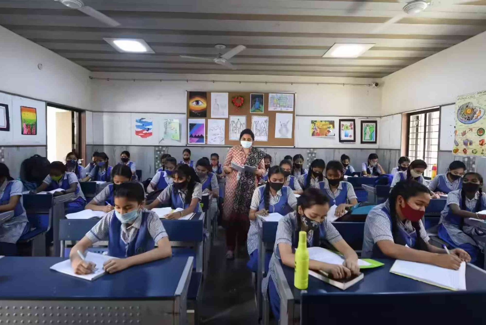 مصاريف مدرسة سياحة وفنادق 5 سنوات حكومية