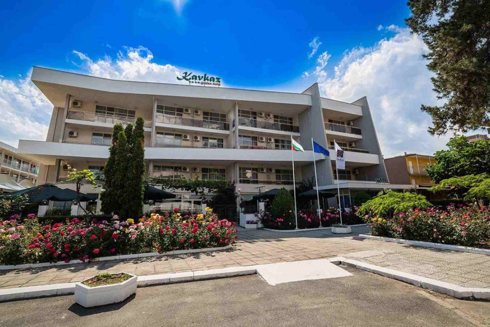 فندق جولدن ديون